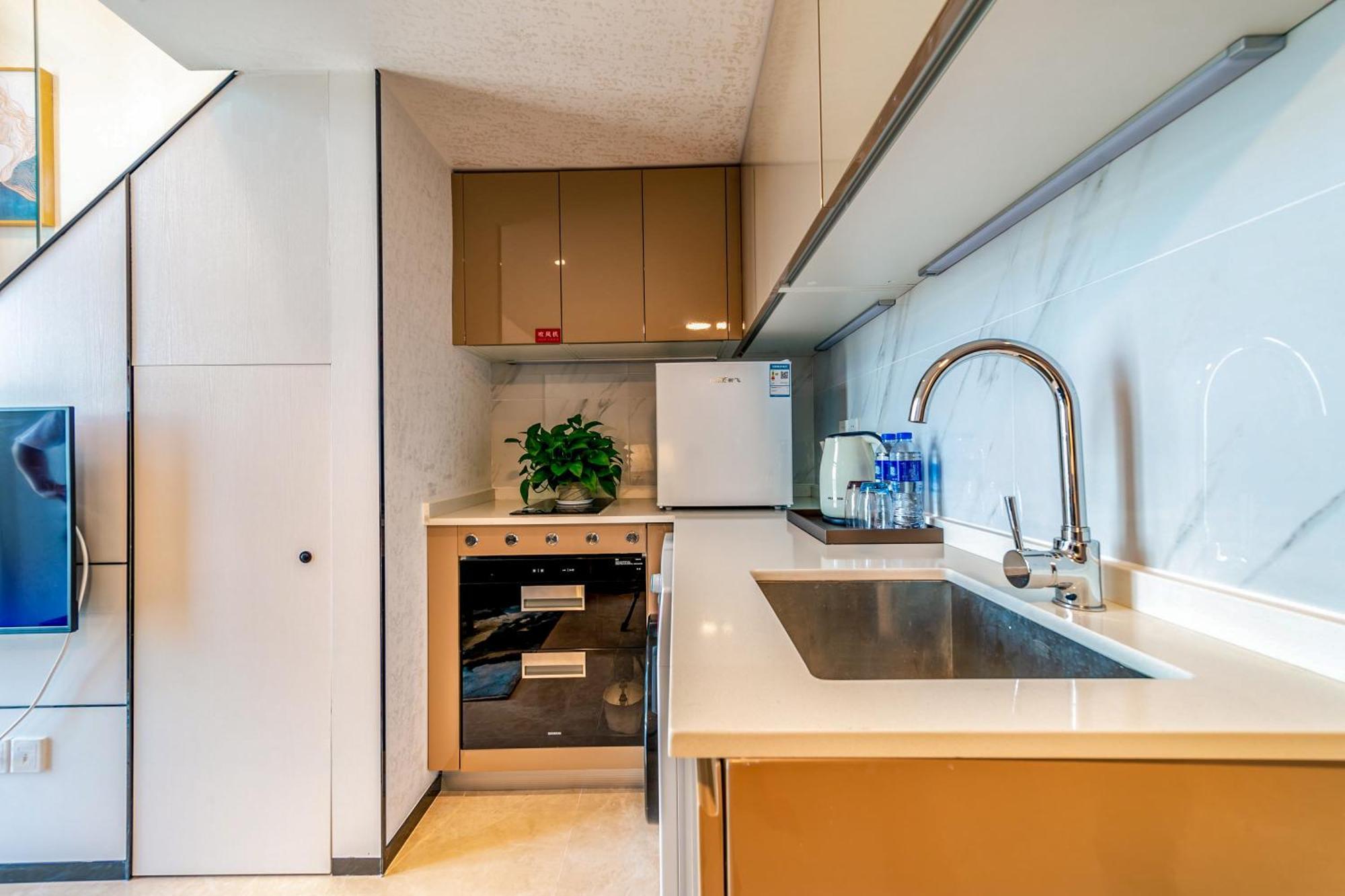Boruisi Plaza Residence Apartment - Shenzhen Futian Convention & Exhibition Center エクステリア 写真