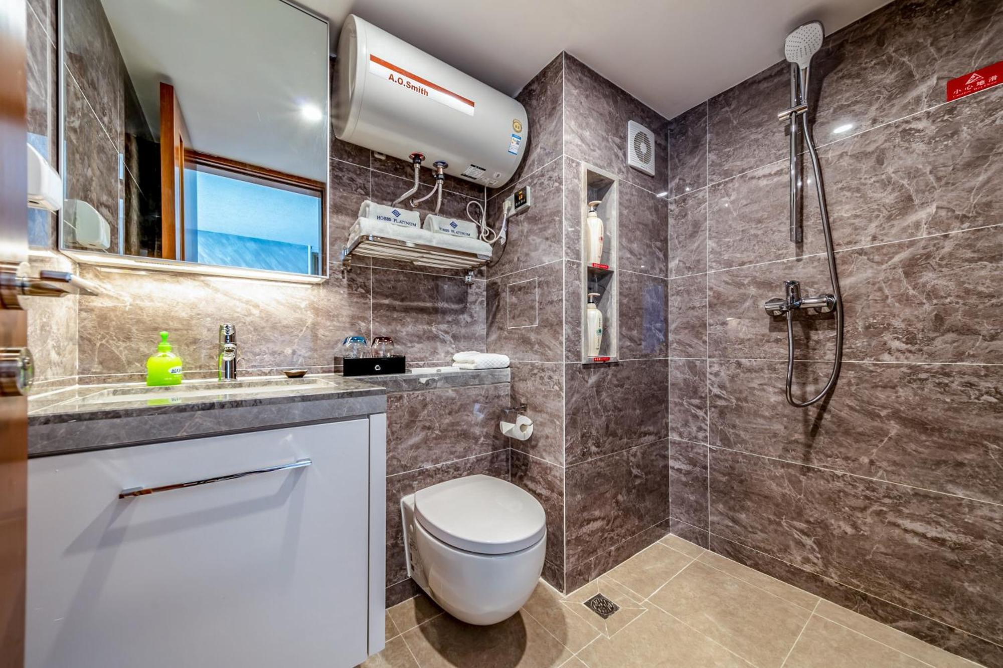 Boruisi Plaza Residence Apartment - Shenzhen Futian Convention & Exhibition Center エクステリア 写真